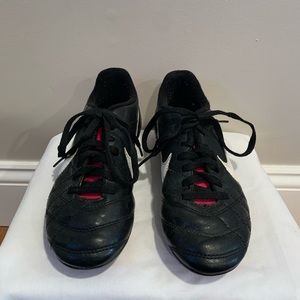 Girls Nike Cleats